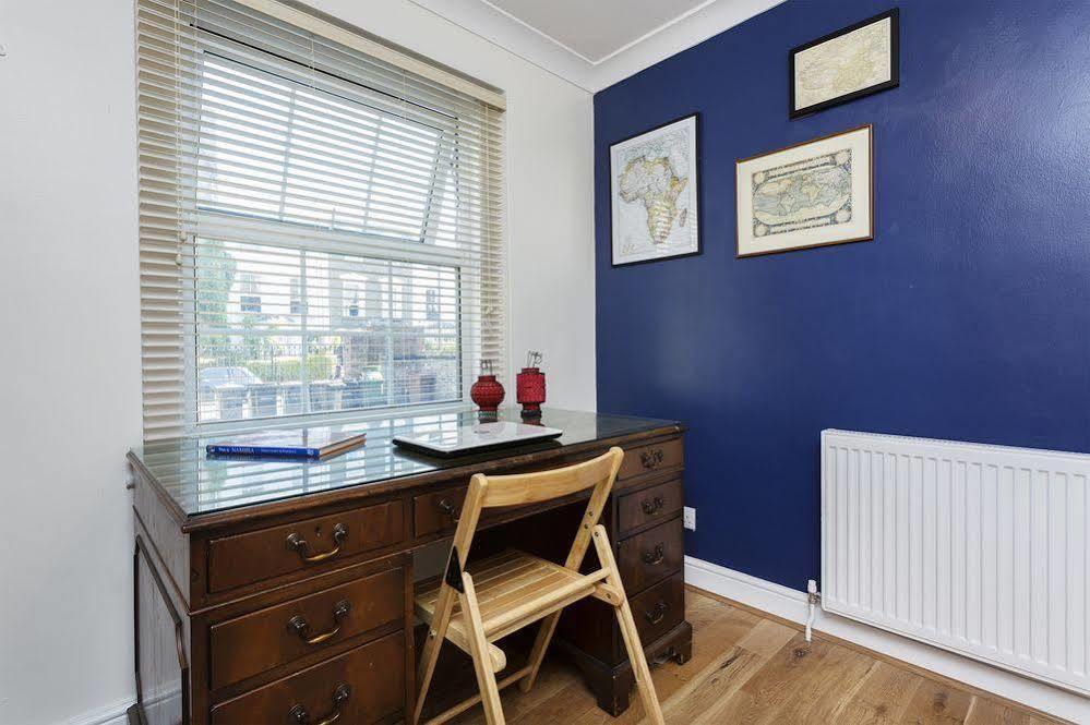 Veeve 3 Bed Flat With Parking Walford Road Stoke Newington Londres