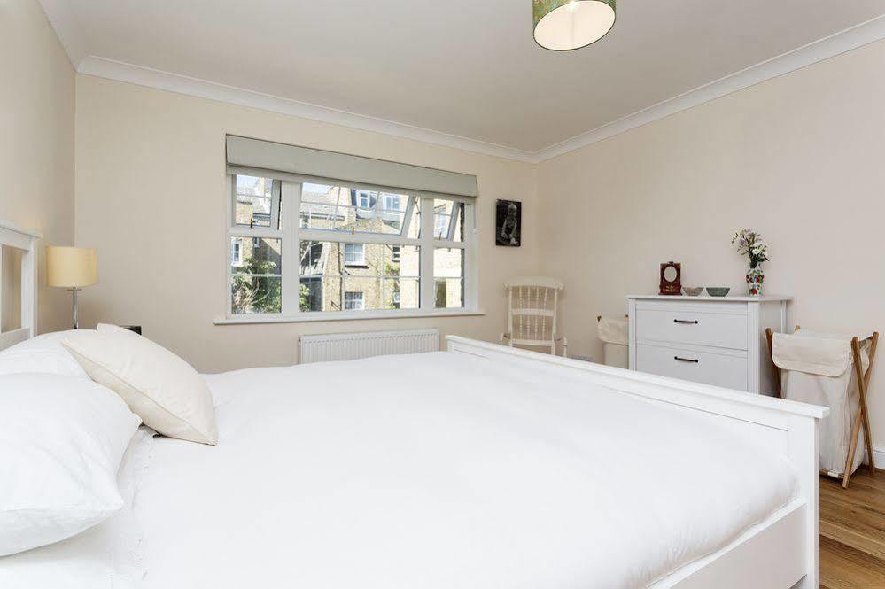Veeve 3 Bed Flat With Parking Walford Road Stoke Newington Londres